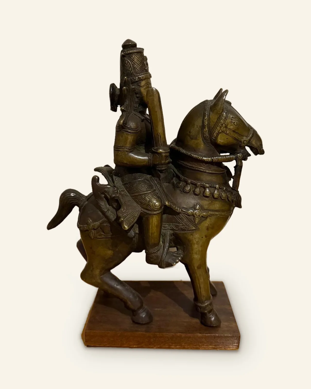 Khandoba on horseback, right profile