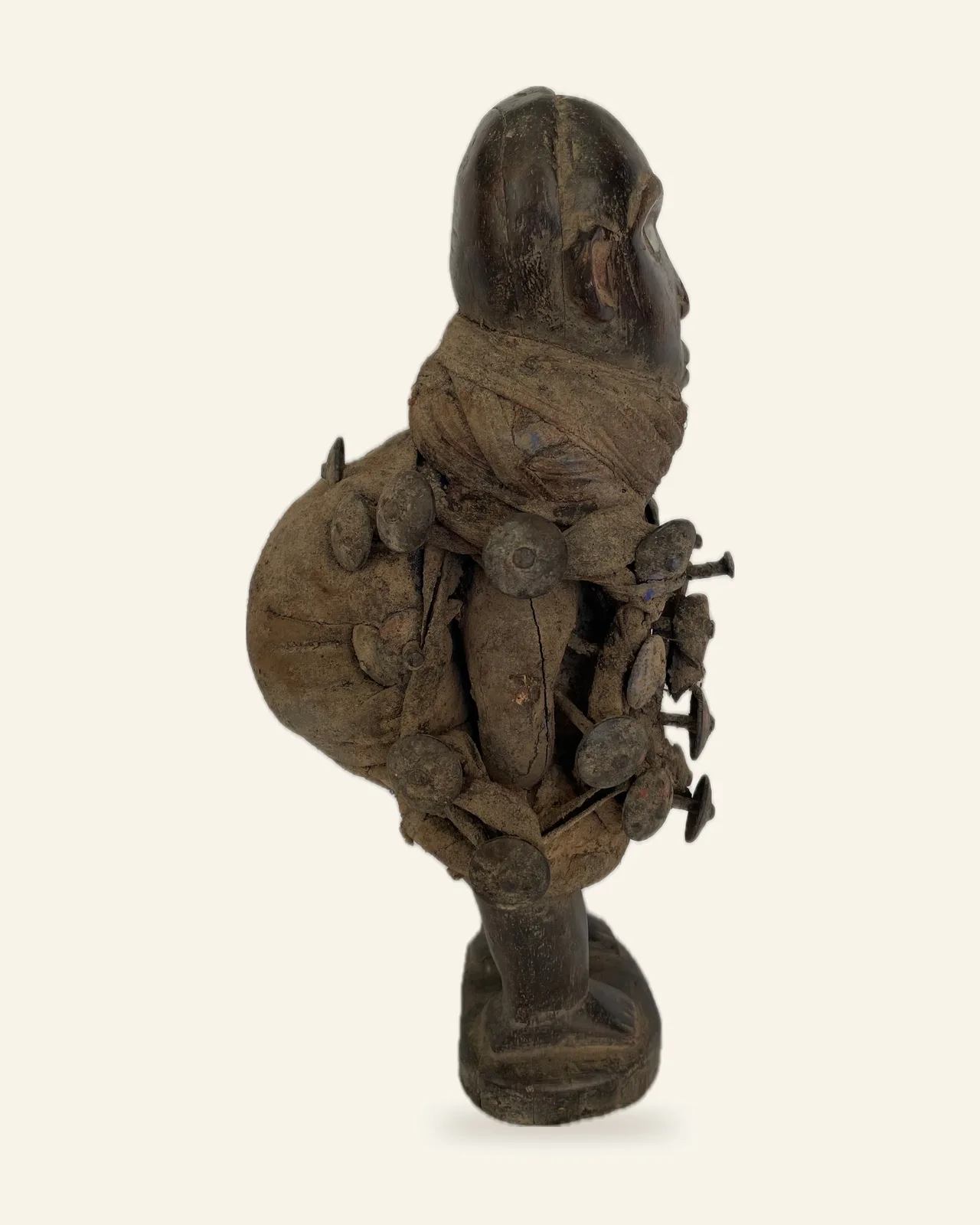 Nkisi Nduda, Kongo (Yombe / Vili Style), right profile