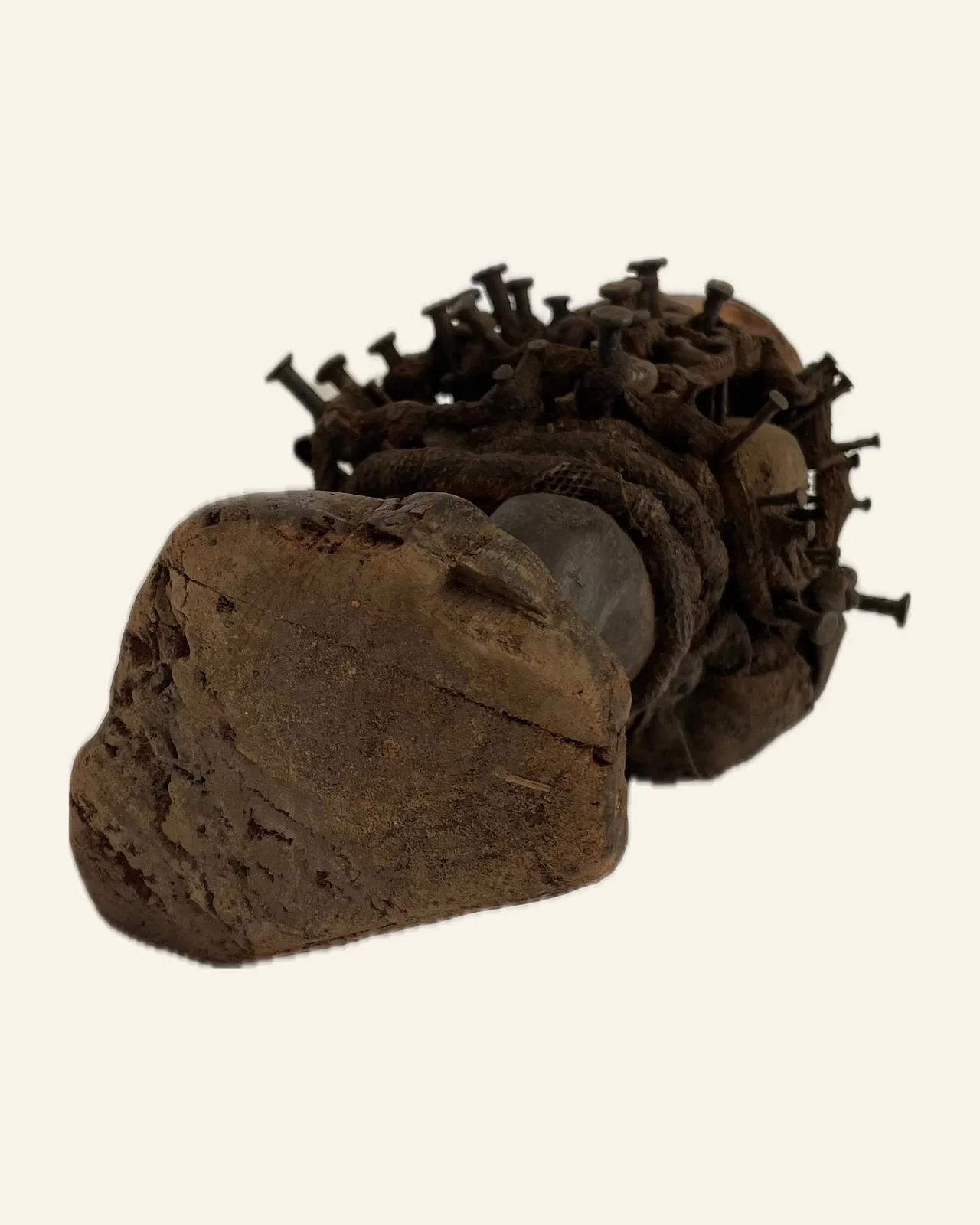 Nkisi Nduda, Kongo (Yombe / Vili Style), underside of the base