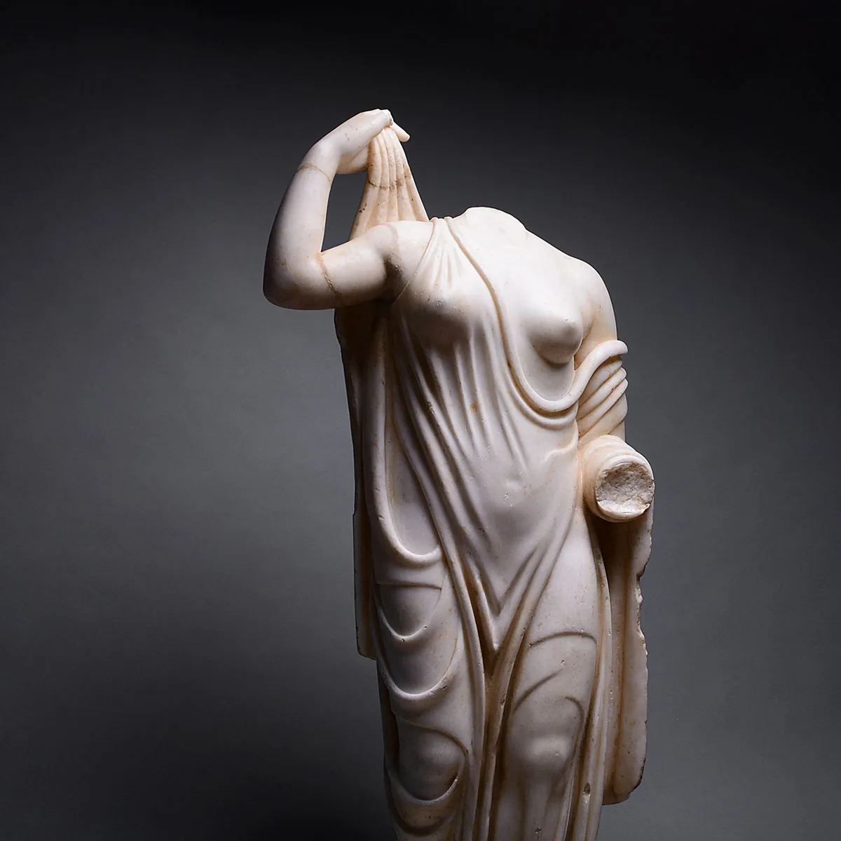 Sculpture of Aphrodite (Venus Genetrix), view 5