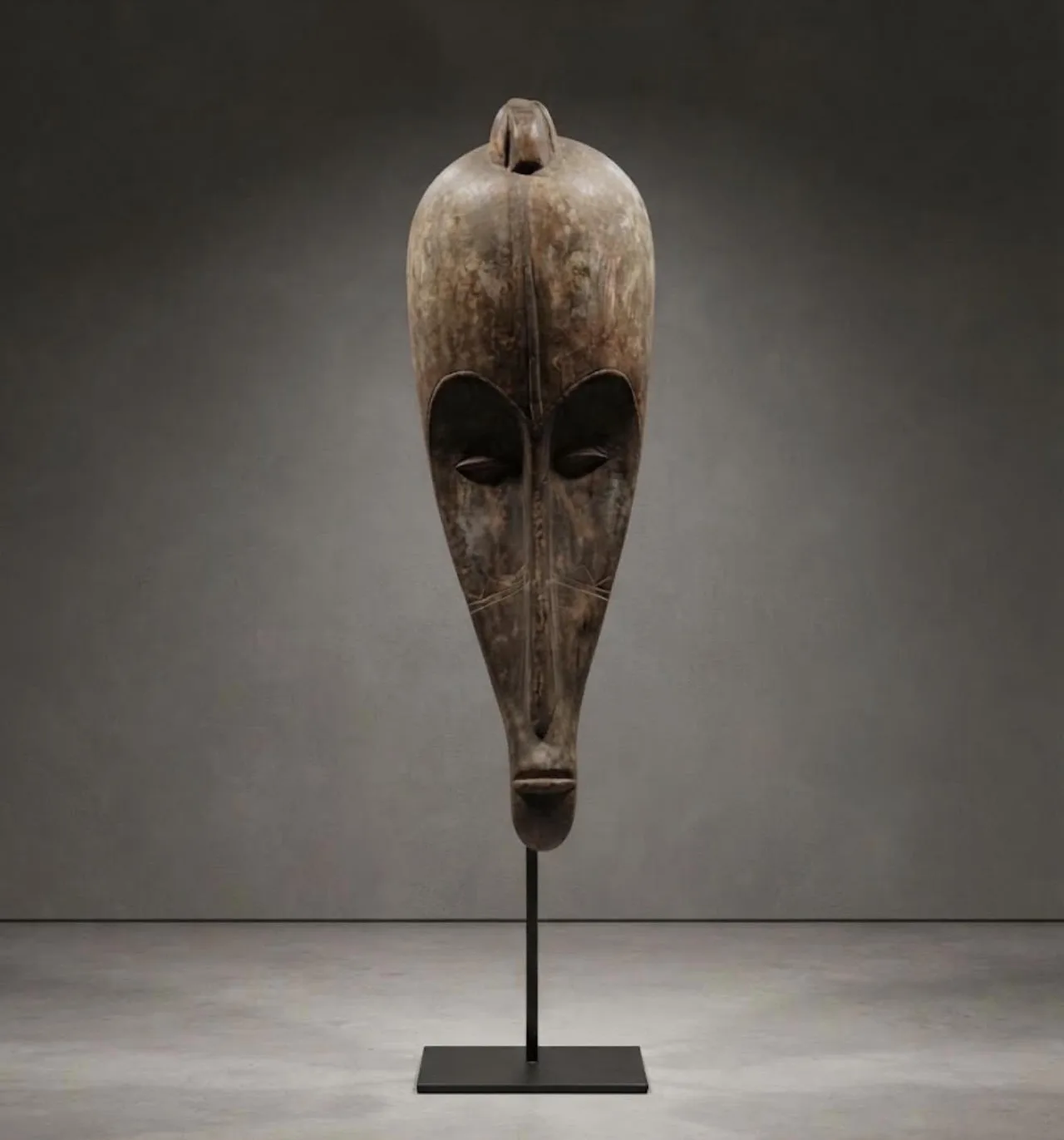 Masque anthropomorphe Fang (style société secrète Ngil)