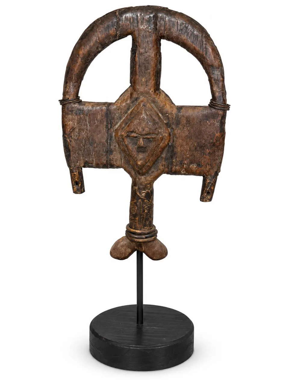 Reliquary Guardian Figure with Arched Crest, Bakota, reverse