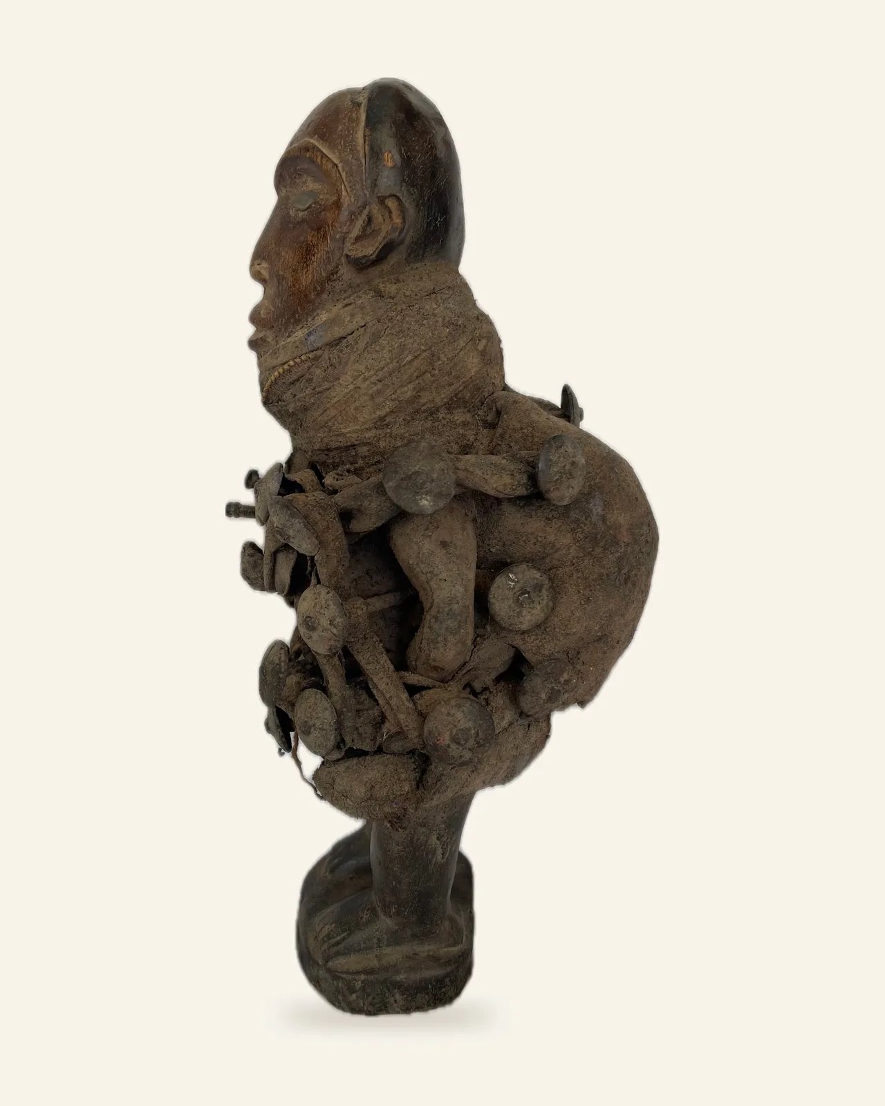 Nkisi Nduda, Kongo (Yombe / Vili Style), left profile